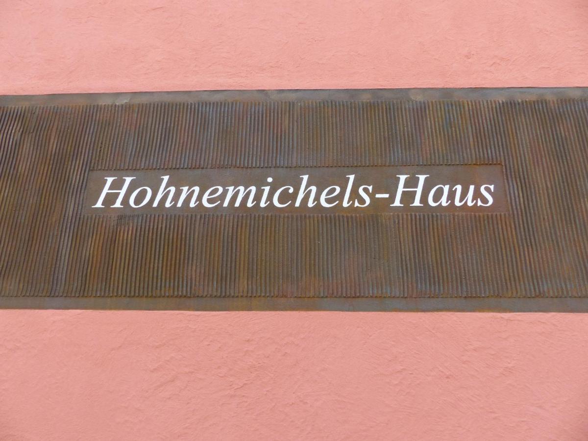 Das Rote Haus - Hohnemichels ボッパルト エクステリア 写真
