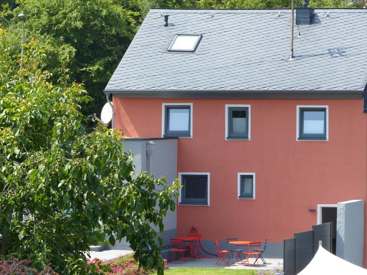 Das Rote Haus - Hohnemichels ボッパルト エクステリア 写真