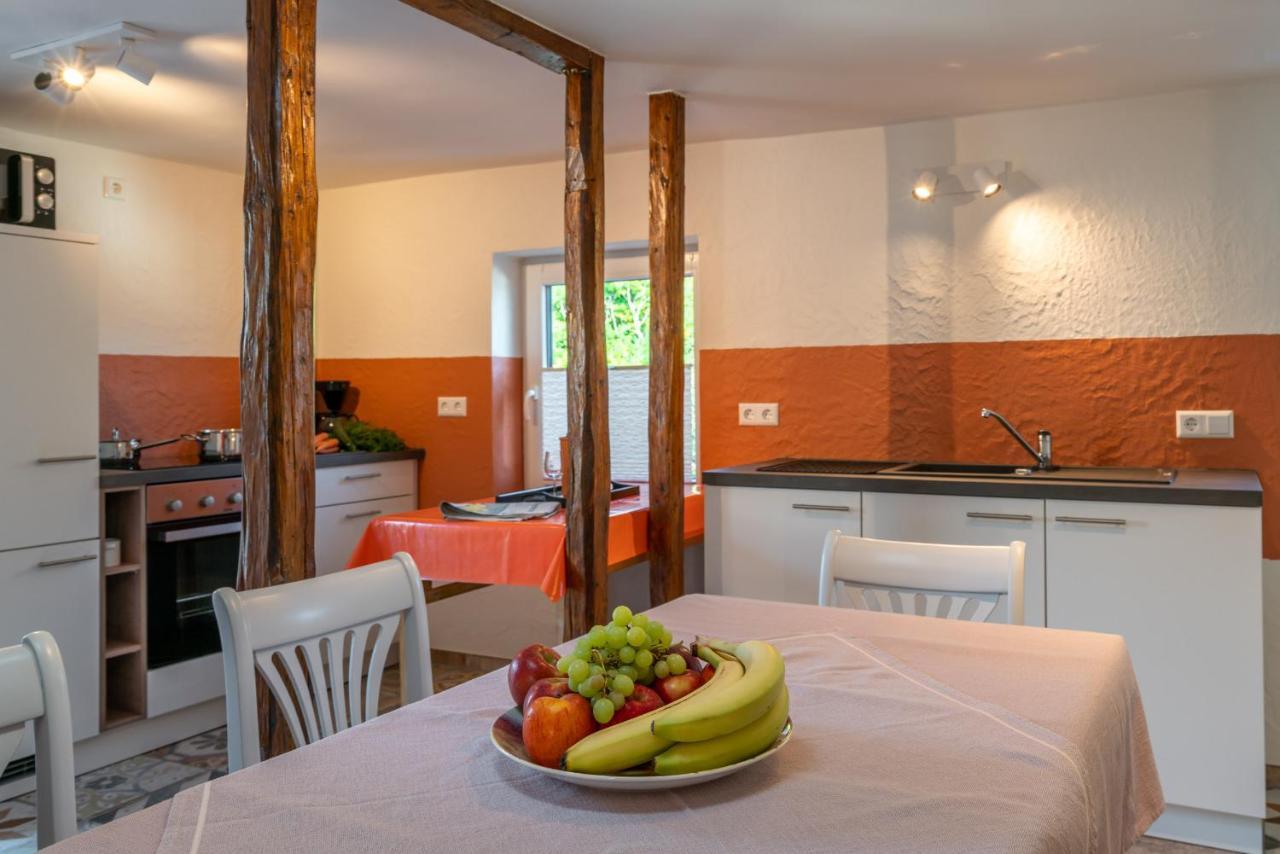 Das Rote Haus - Hohnemichels ボッパルト エクステリア 写真