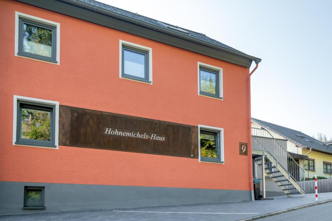 Das Rote Haus - Hohnemichels ボッパルト エクステリア 写真
