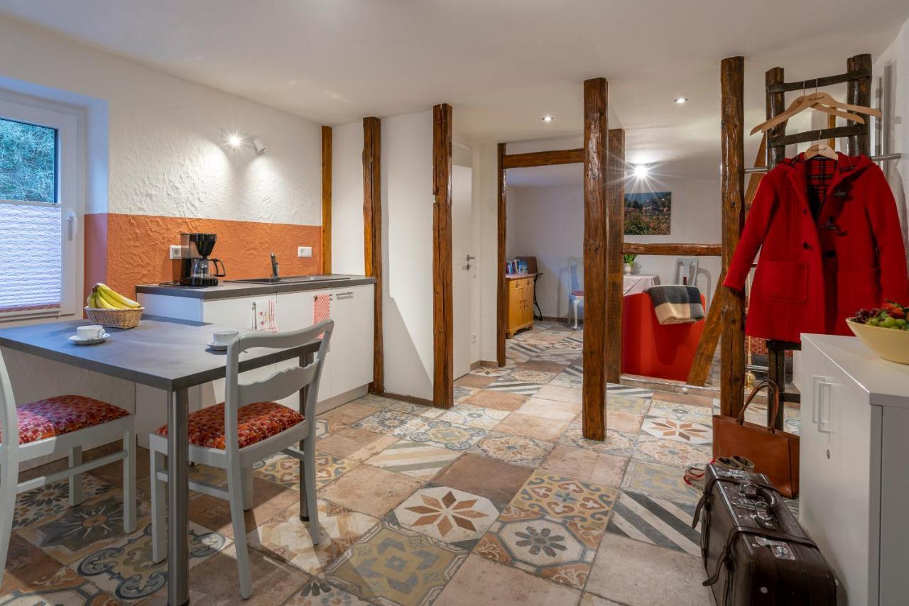 Das Rote Haus - Hohnemichels ボッパルト エクステリア 写真
